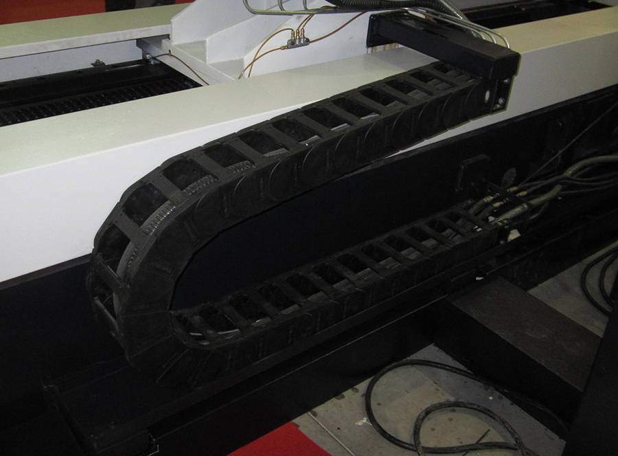 1687957637315032.jpg 重载型拖链1.jpg